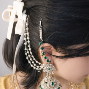 Royal chand emerald jhumka