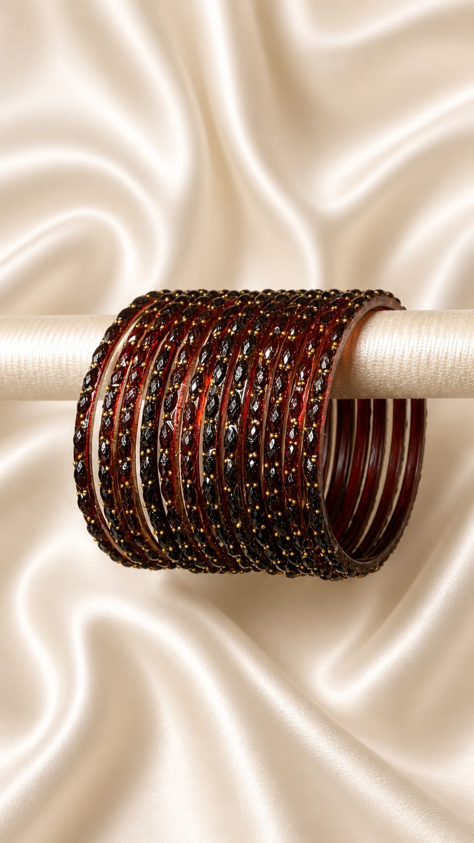 Maroon Raindrop Bangles